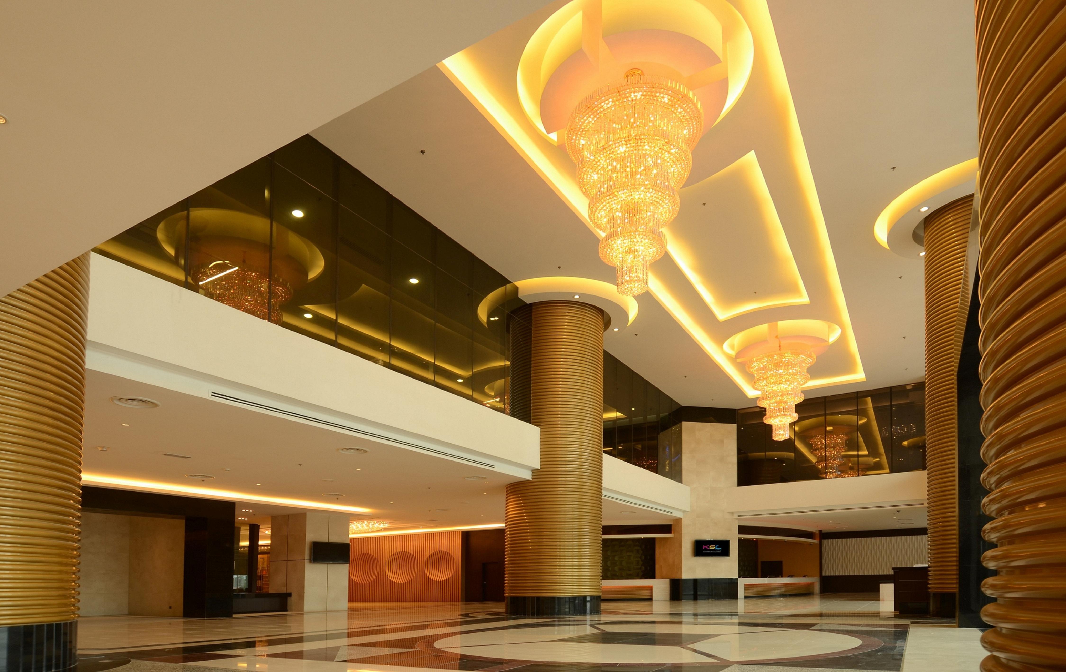 KSL Hotel&Resort Johor Bahru Exterior foto The hotel lobby